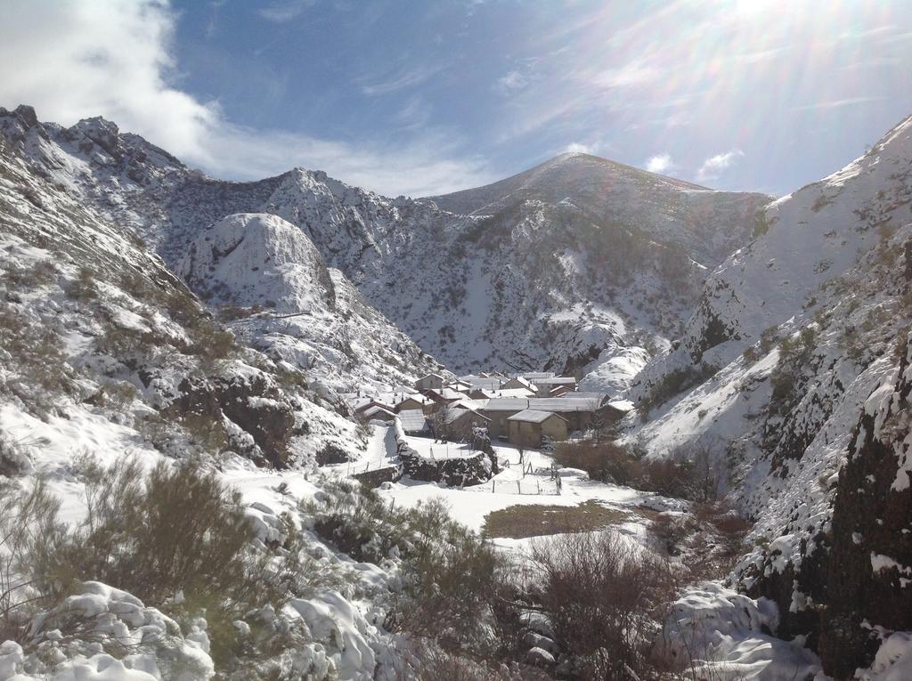 El Invernal De Picos Portilla de la Reina Exterior photo